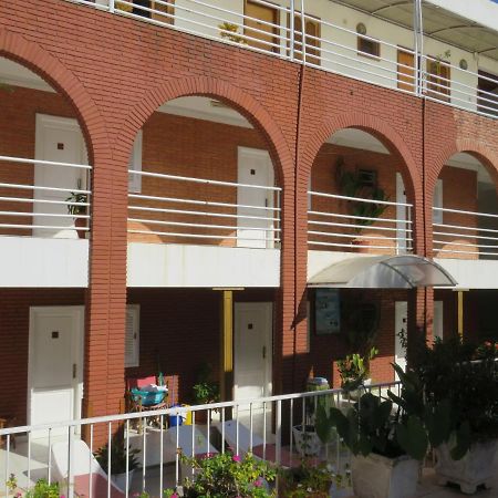 Hotel Palmas Del Sol Асунсион Екстериор снимка