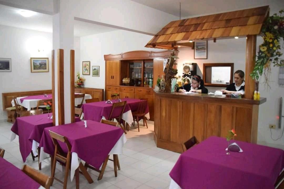 Hotel Palmas Del Sol Асунсион Екстериор снимка