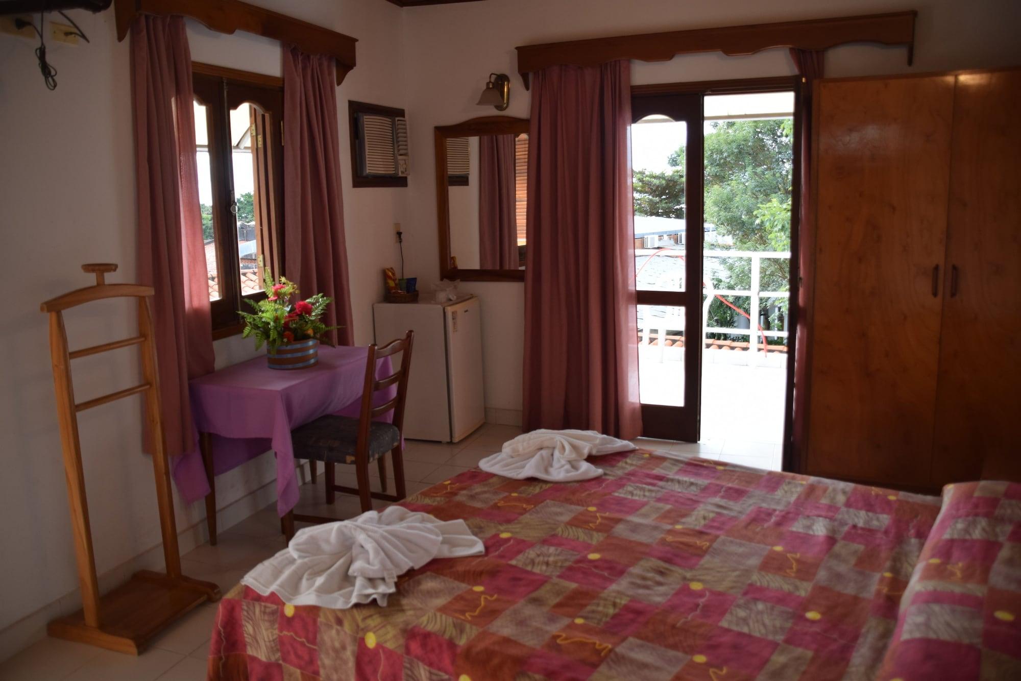 Hotel Palmas Del Sol Асунсион Екстериор снимка