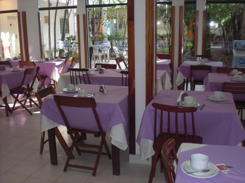 Hotel Palmas Del Sol Асунсион Екстериор снимка