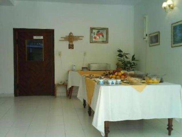 Hotel Palmas Del Sol Асунсион Екстериор снимка